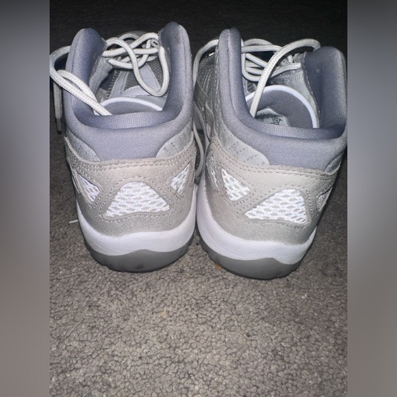 Men’s Jordan - Picture 5 of 6